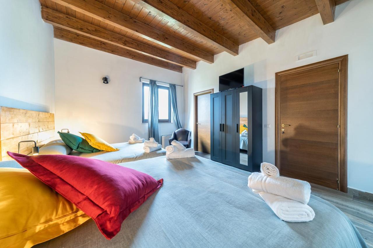 Agriturismo Tenuta Del Grillaio Акуавива-делле-Фонти Экстерьер фото