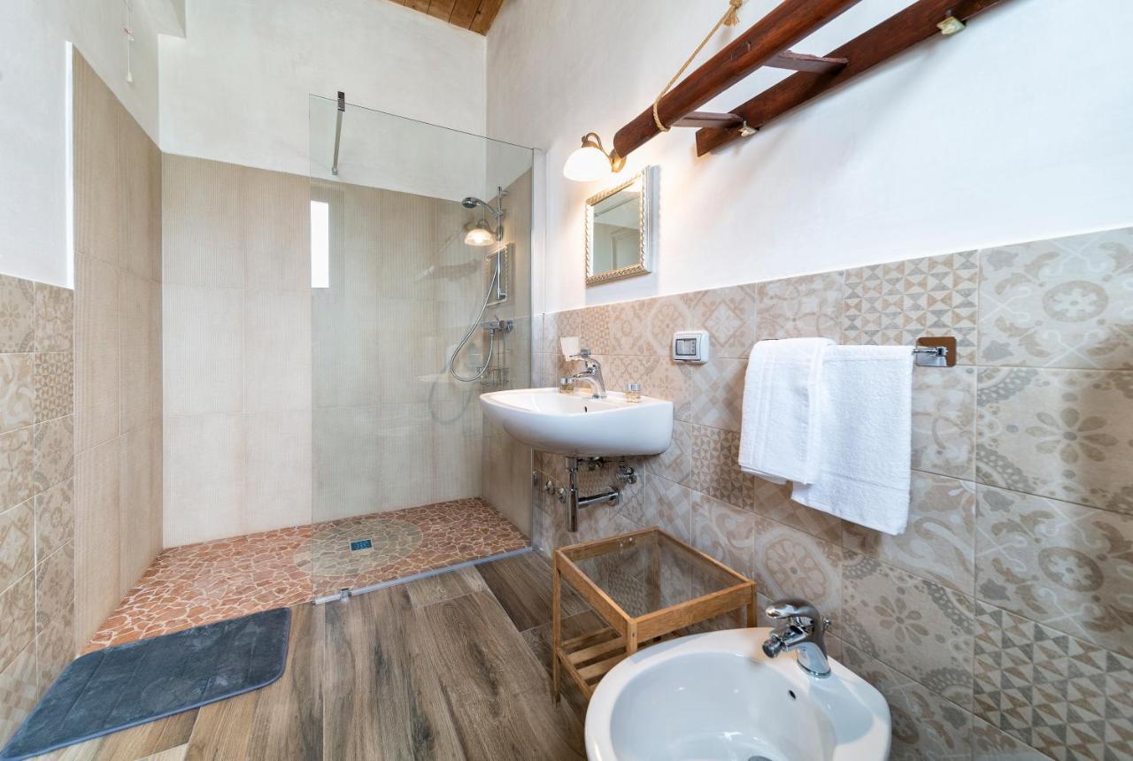 Agriturismo Tenuta Del Grillaio Акуавива-делле-Фонти Экстерьер фото