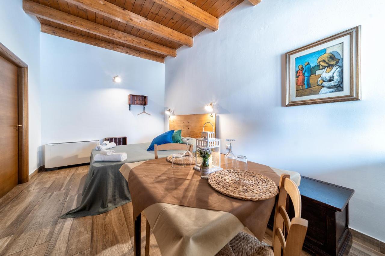 Agriturismo Tenuta Del Grillaio Акуавива-делле-Фонти Экстерьер фото