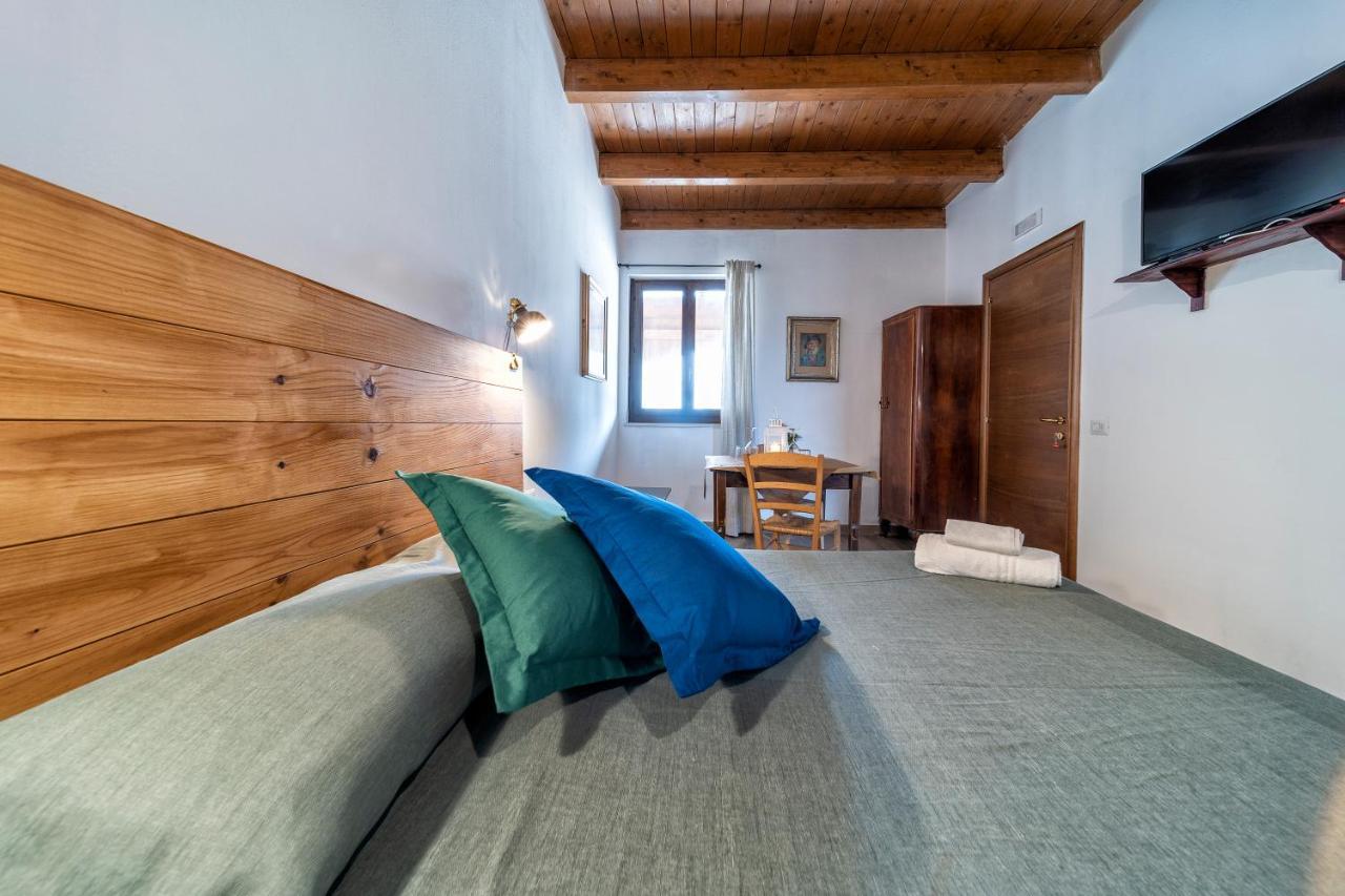 Agriturismo Tenuta Del Grillaio Акуавива-делле-Фонти Экстерьер фото